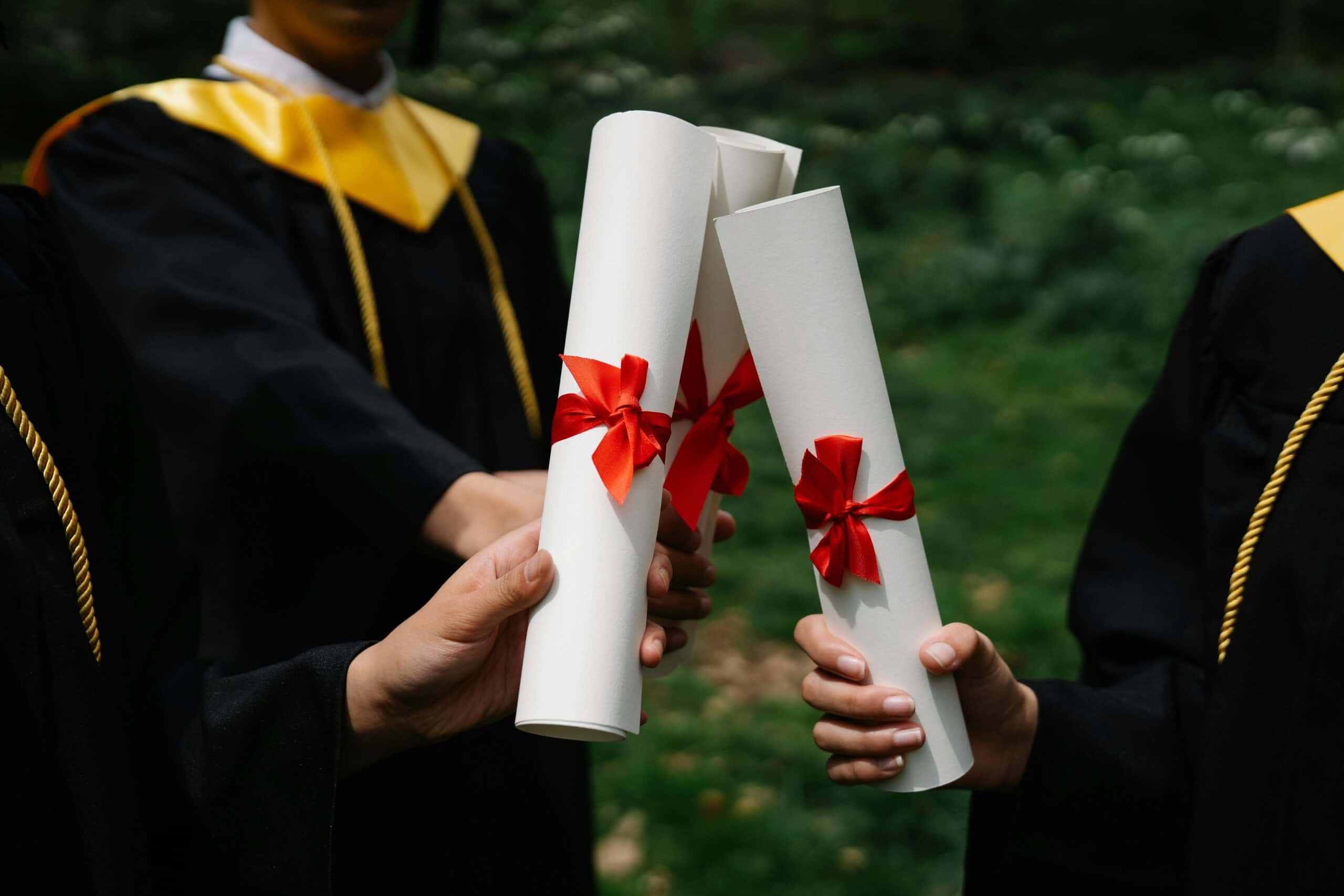 Bachelors vs Masters in Italy for Pakistani Students